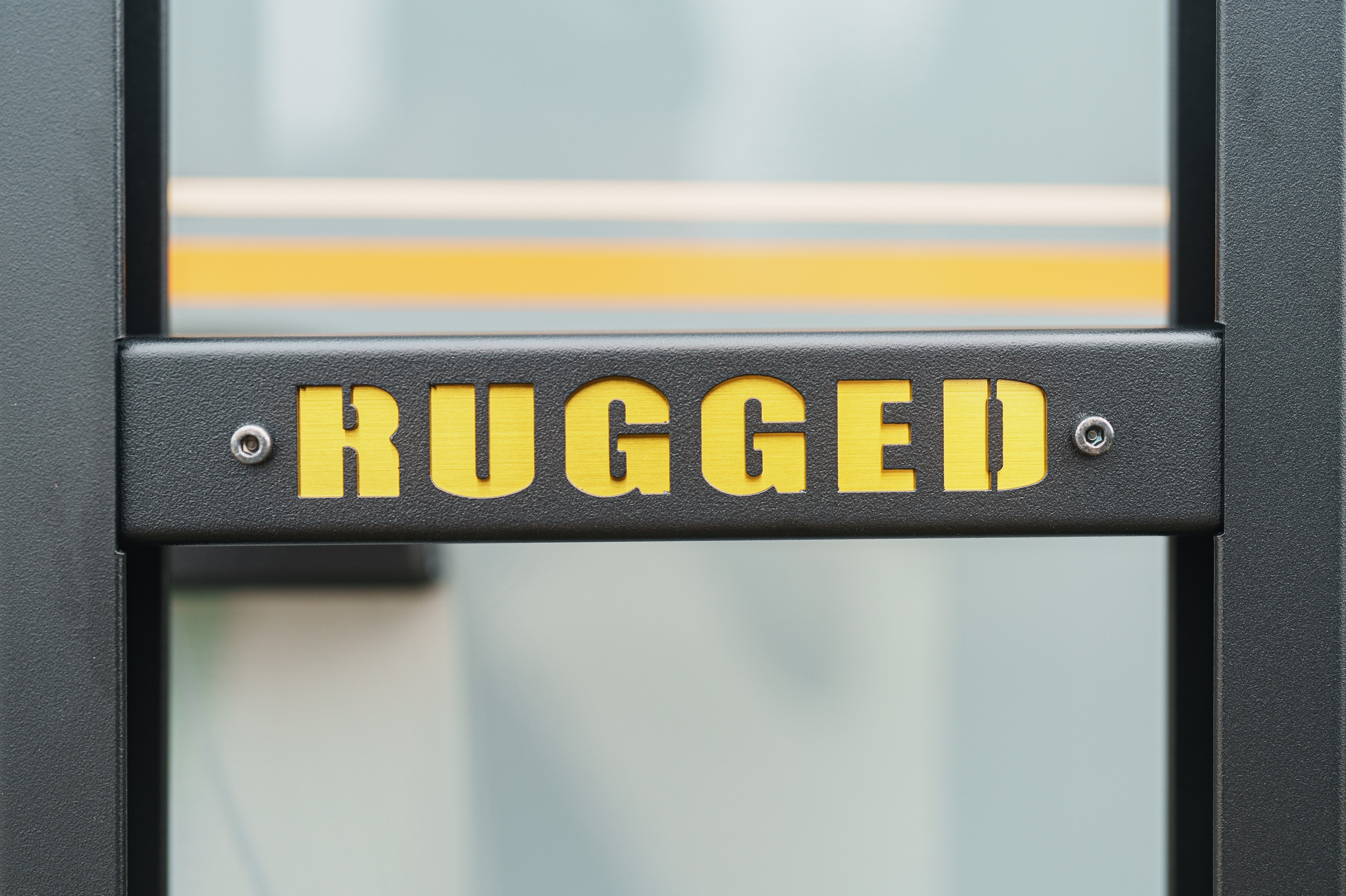 RUGGED ARMOR アイアンルーフキャリア 標準ボディ用 【前後1台分