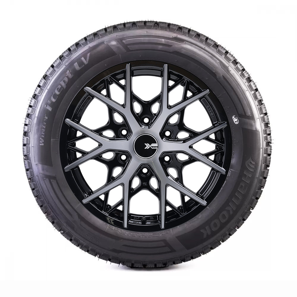 KBRACING17 × スタッドレスタイヤ　ホイール4本セット　HANKOOK WINTER ICEPT LV RW12 (コピー)