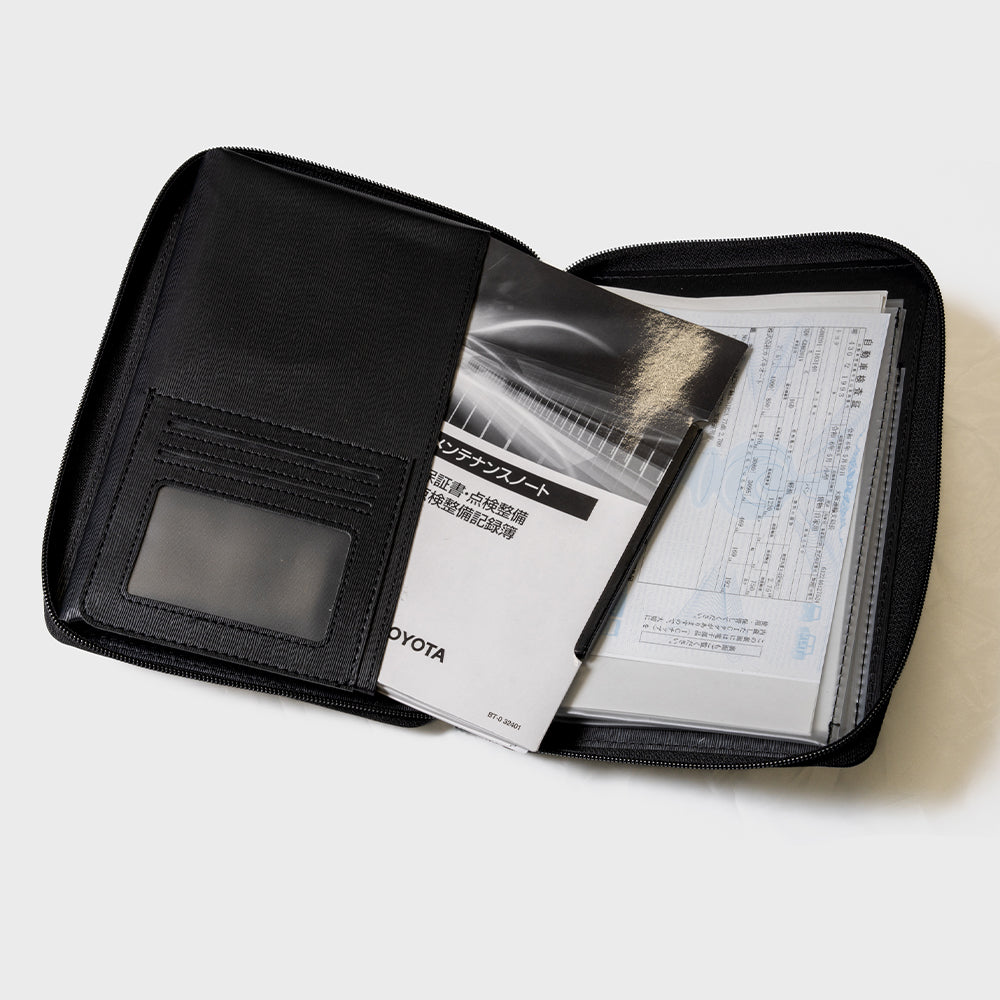 Vehicle Registration Certificate Case with Carbon Accent – BUAN JAPAN